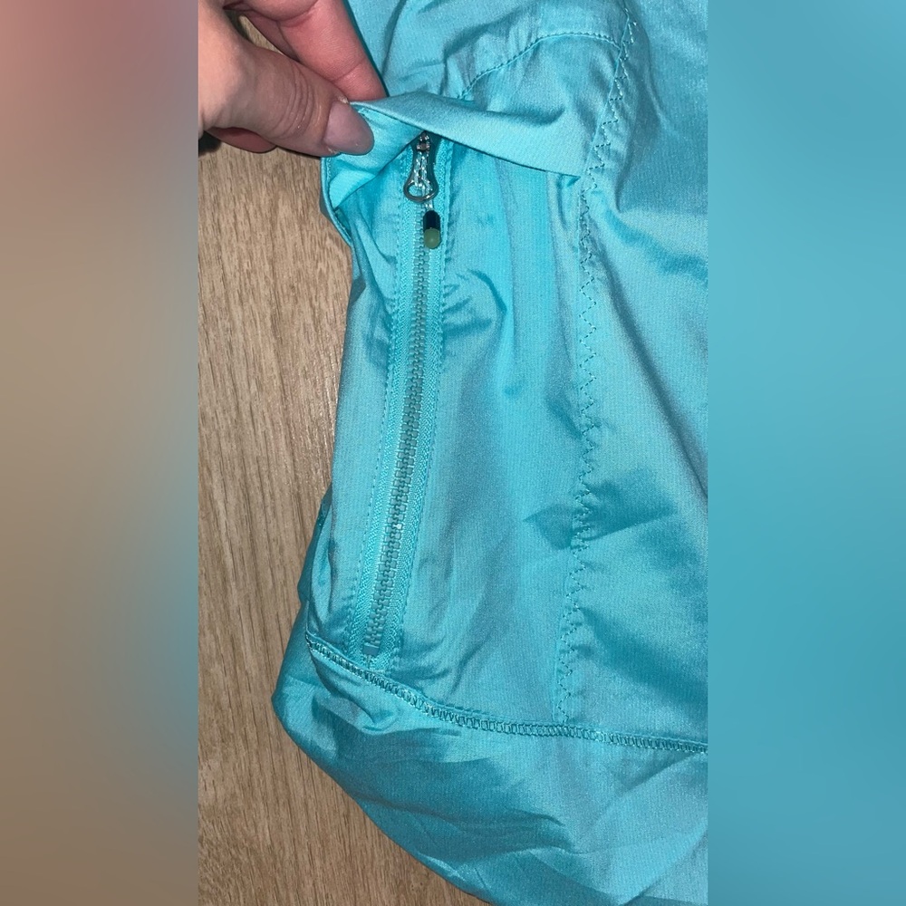 Lululemon jacket - Picture 2 of 10